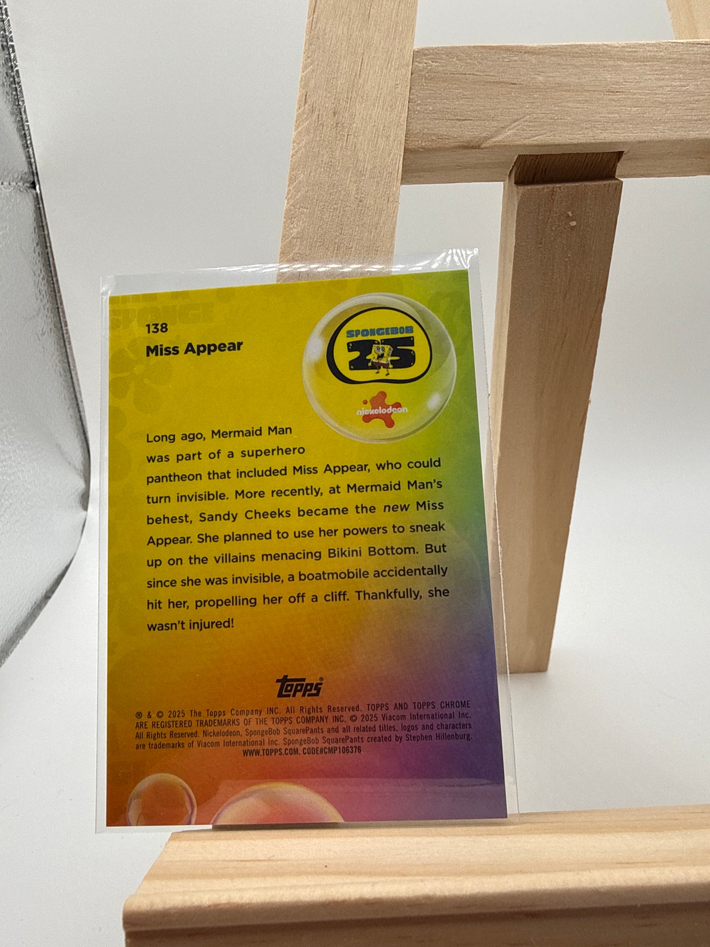 2025 Topps Chrome Spongebob Saphire Edition Miss Appear Black /10 - Detailansicht 2