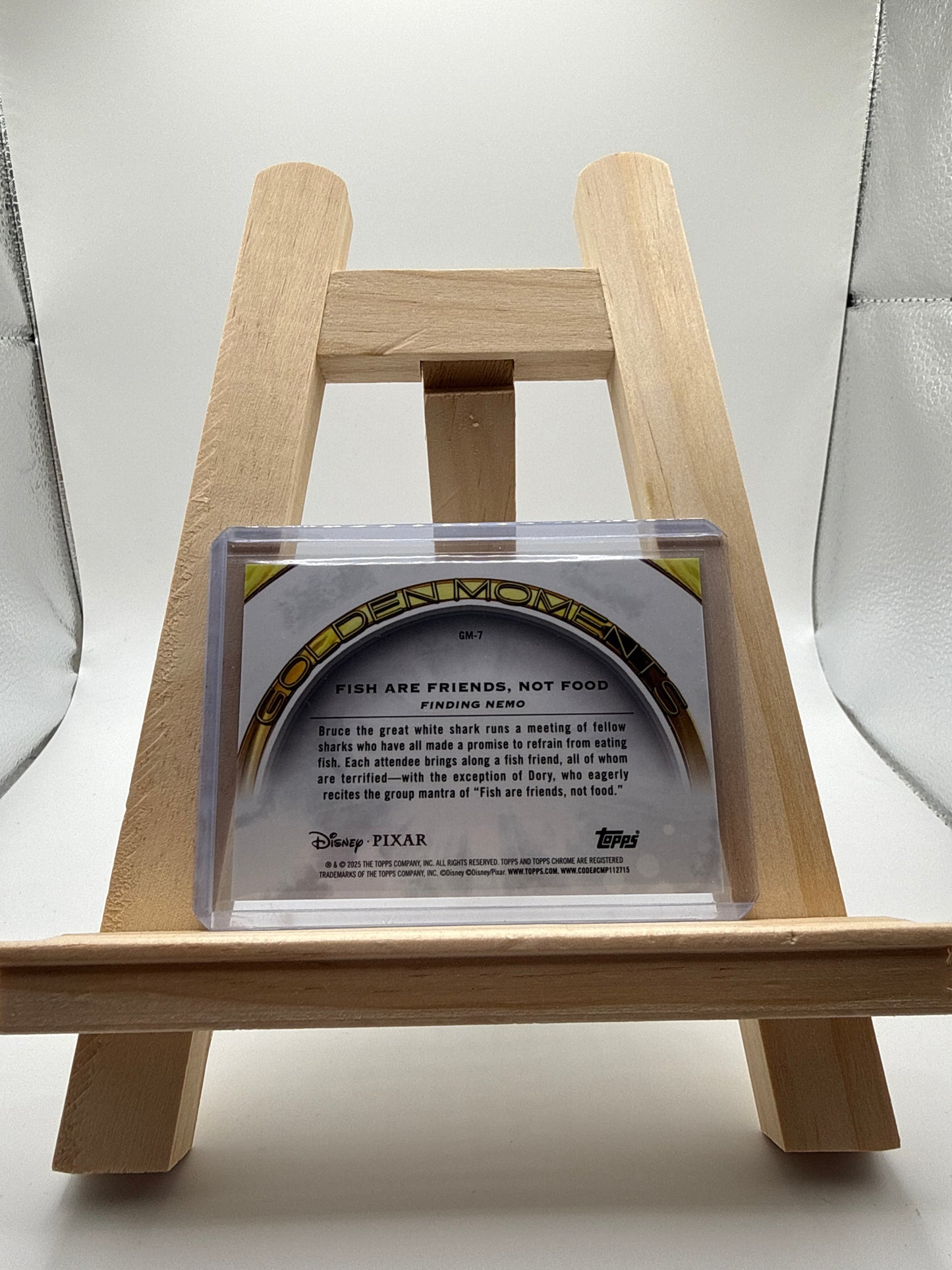 2025 Topps Chrome Pixar Gold Golden Moments Finding Nemo/25 - Detailansicht 2