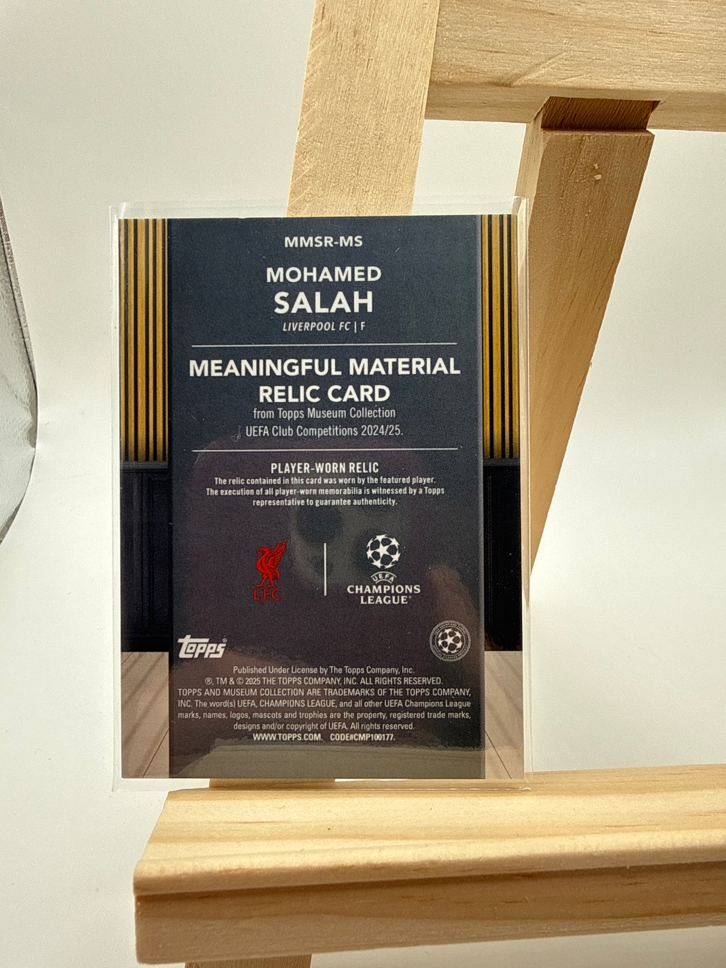 2025 Topps Museum Collection Mohamed Salah Meaningful Material Relic /150 - Detailansicht 2