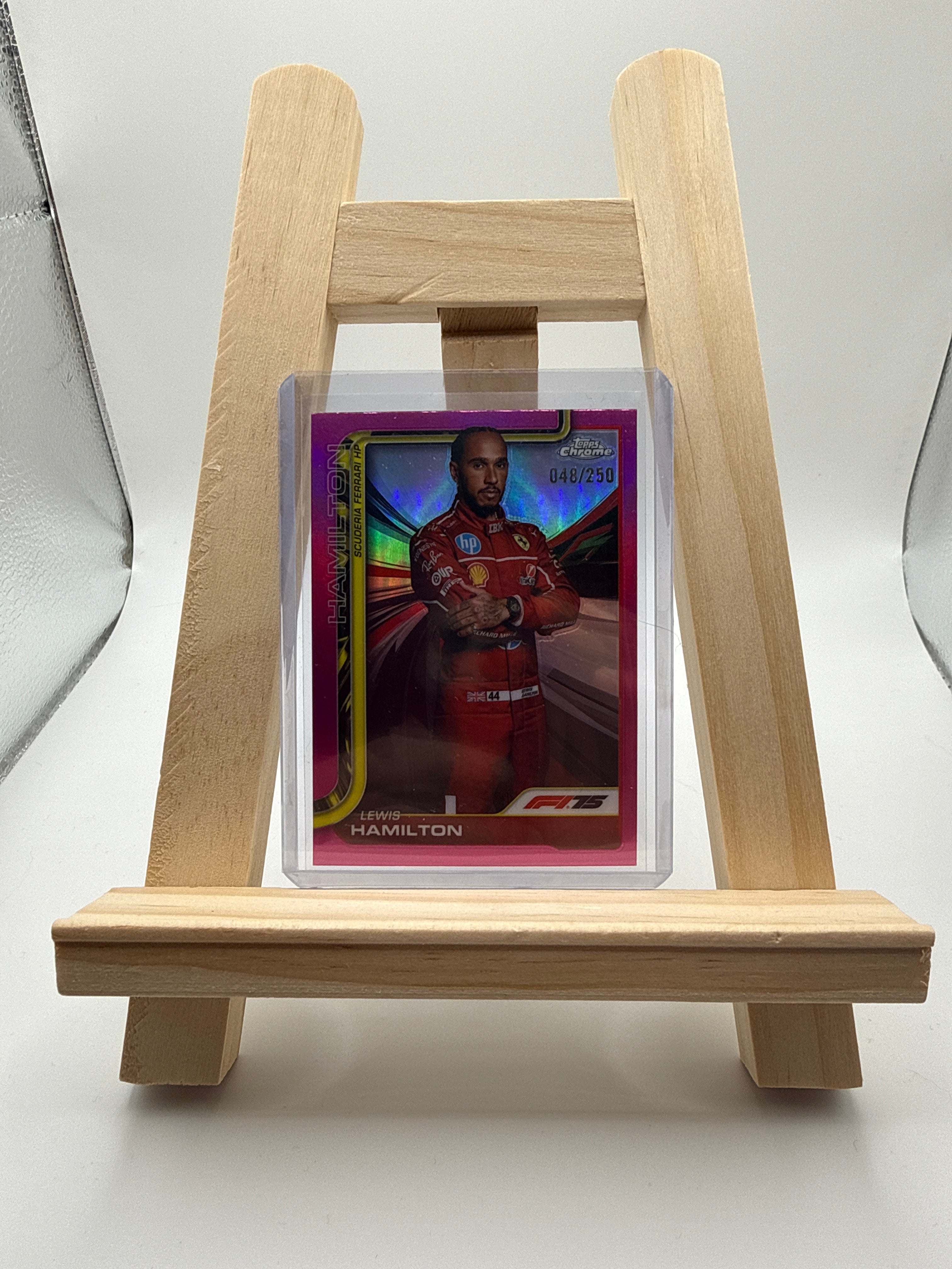Lewis Hamilton - Topps Chrome F1 2025  /250 Pink - Vorderseite