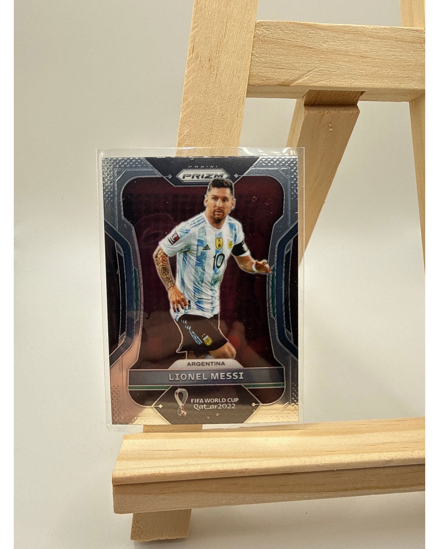 2022 Panini Prizm World Cup - Lionel messi Basic Prizm