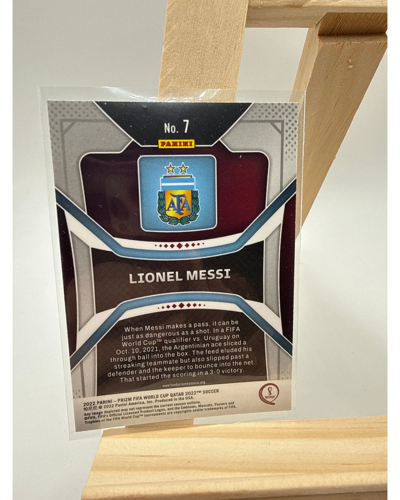 2022 Panini Prizm World Cup - Lionel messi Basic Prizm