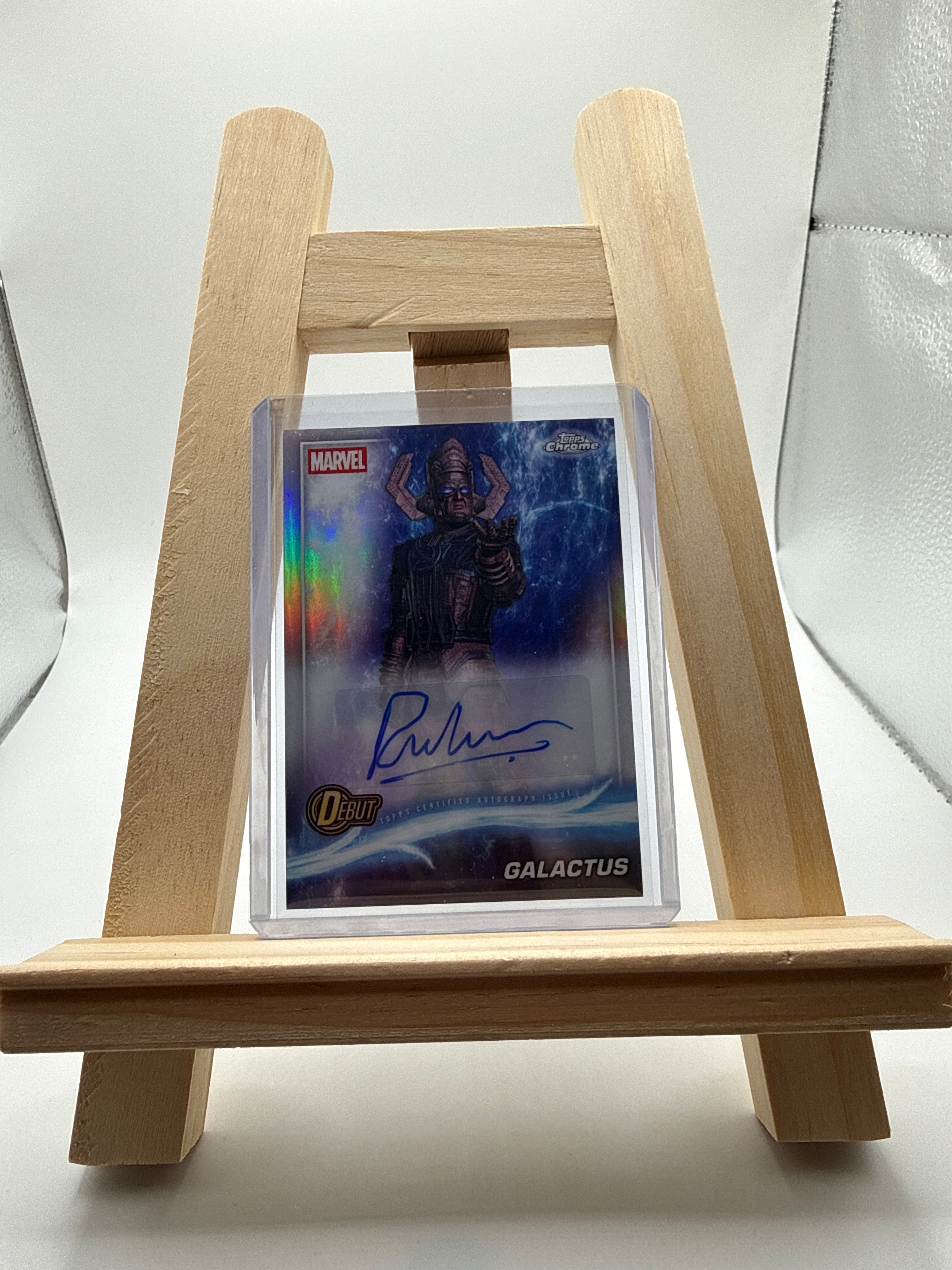 Topps Chrome 2025 Marvel Edition Galactus / Ralph Ineson Auto Autograph Card - Vorderseite