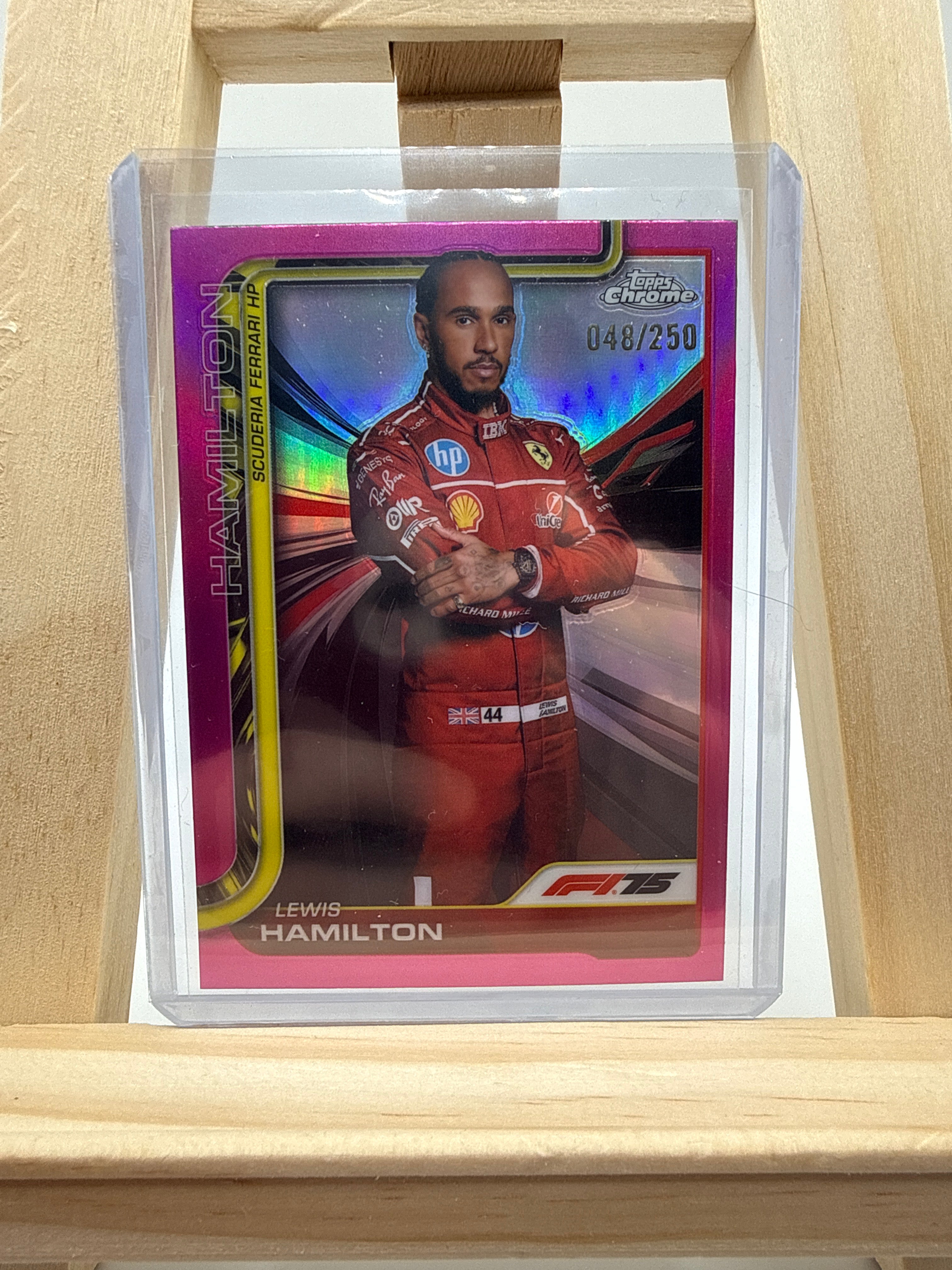 Lewis Hamilton - Topps Chrome F1 2025  /250 Pink - Rückseite