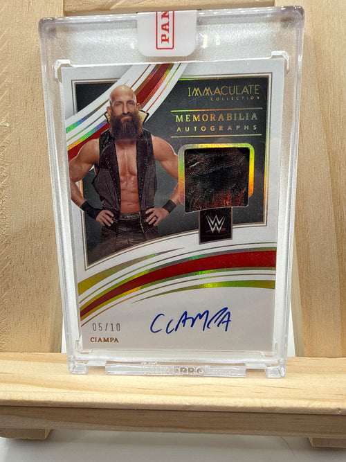 2022 Panini Immaculate Collection WWE Ciampa Patch Auto /10 - Rückseite