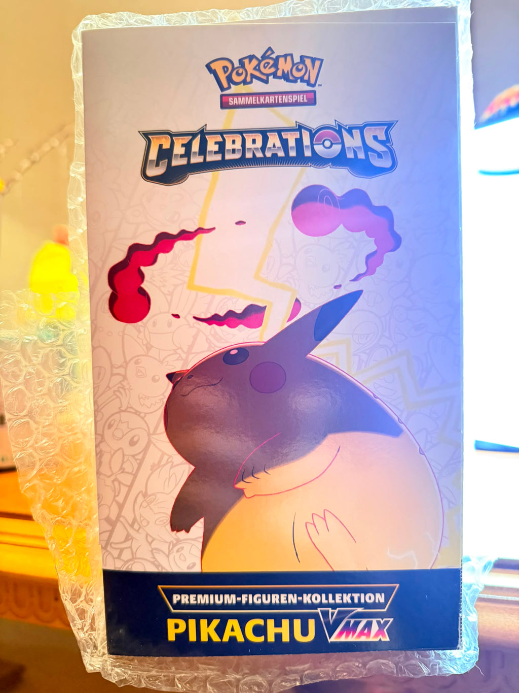 Pokémon Celebrations Premium Figure Kollektion Pikachu VMAX 25th Anniversary NEU