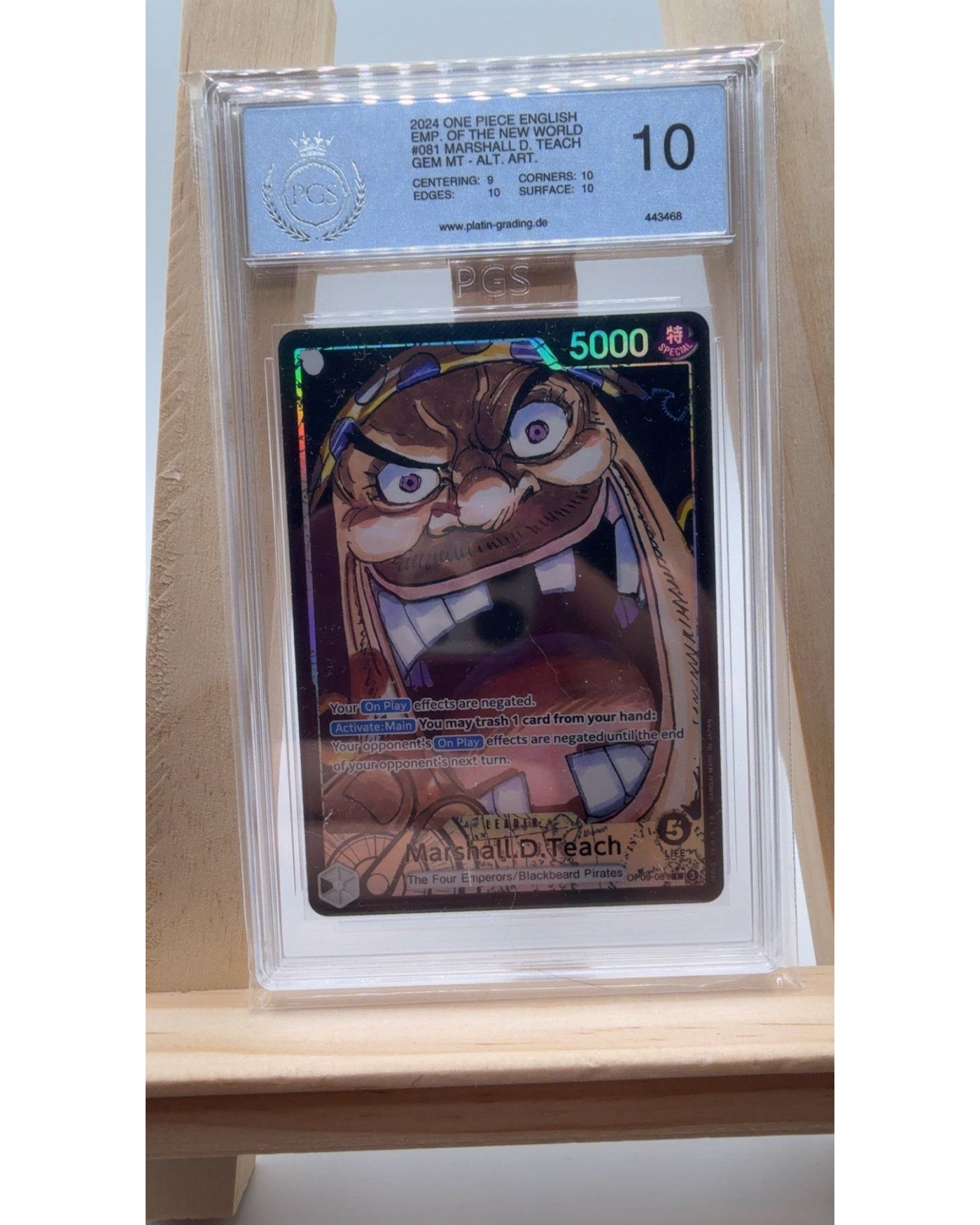 One Piece emp. Of The New World Marshall D. Teach Op09-81 EN GM 10